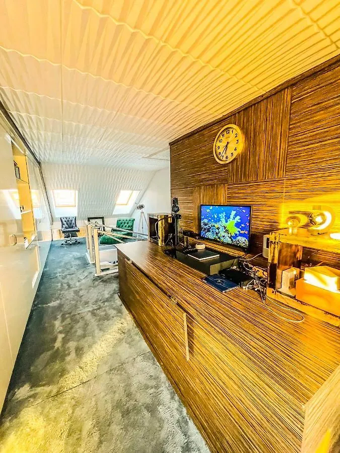 Apartment Skygarden Budapest - Luxury Penthouse With Private Jakuzzi Gym Sauna